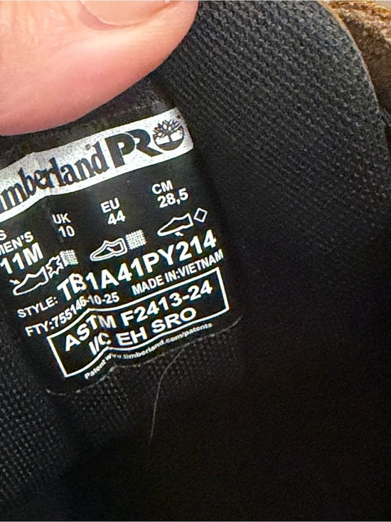 Timberland Max Trax waterproof steel toe
Mens leather work boots 11M main image 9